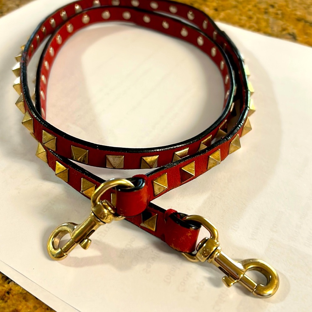 Valentino Rockstud leather strap red w/gold